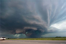Tornado cercano a Kearny, Nebraska (2008)