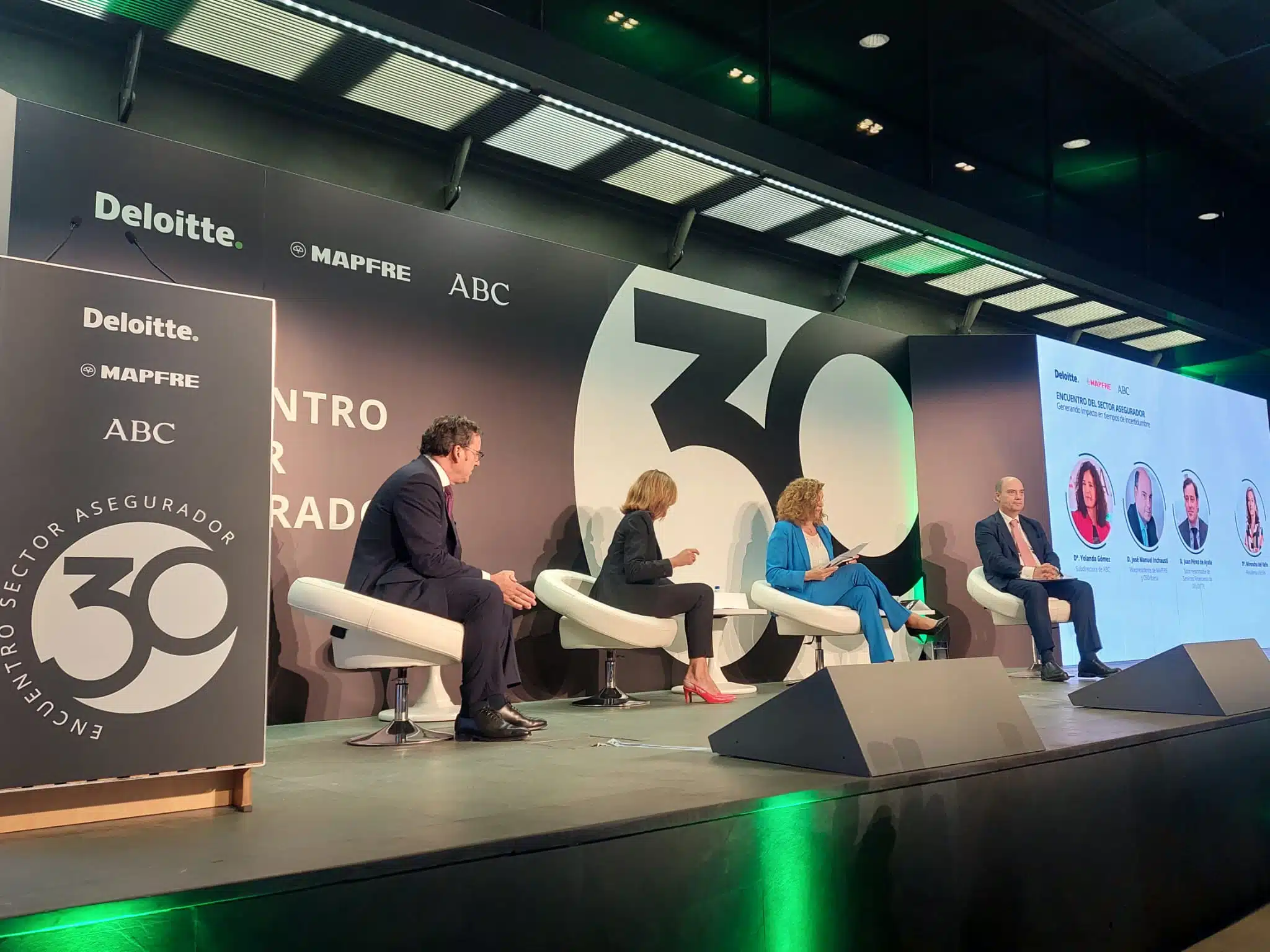 Los retos y oportunidades del sector, su rentabilidad y transformación, claves de la participación de Mapfre en el encuentro del sector asegurador de Deloitte y ABC