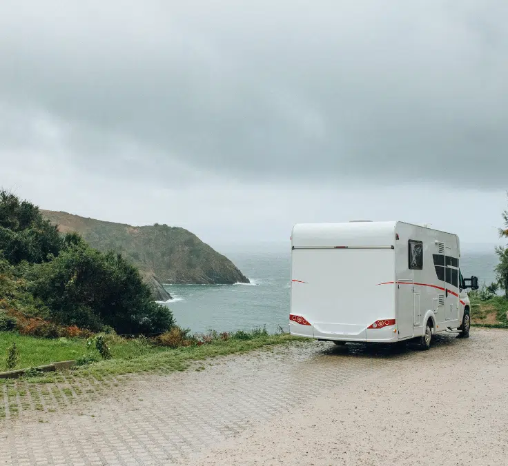 Mapfre lanza un seguro para autocaravanas, disponible también para vehículos eléctricos e híbridos enchufables