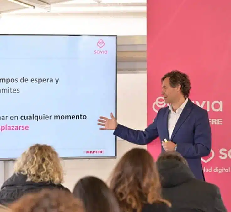 El 69% de los españoles ha utilizado servicios de telemedicina en el último año, según la Radiografía Savia de la Salud Digital