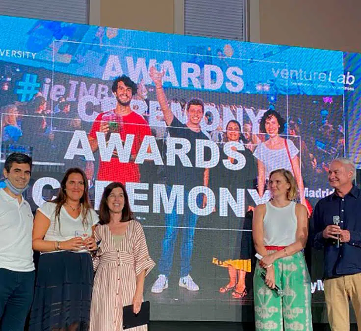 Giraez, a cash-to-service solution for sending money between people in different countries, has won the Insurtech Lab from IE University and Mapfre