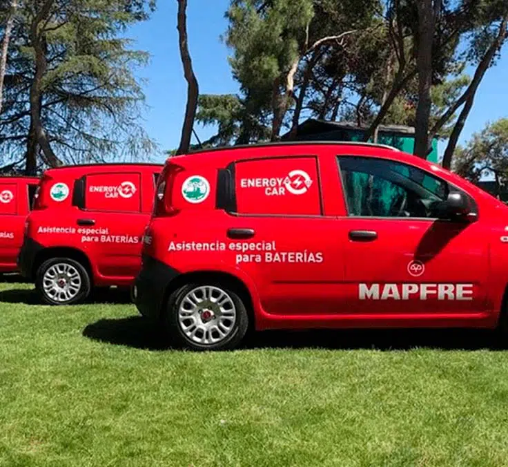 Mapfre incorpora nuevos vehículos de asistencia en carretera para cambiar la batería in situ en caso de avería