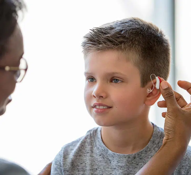 Mapfre ofrece servicios de asistencia adaptados a personas con discapacidad auditiva