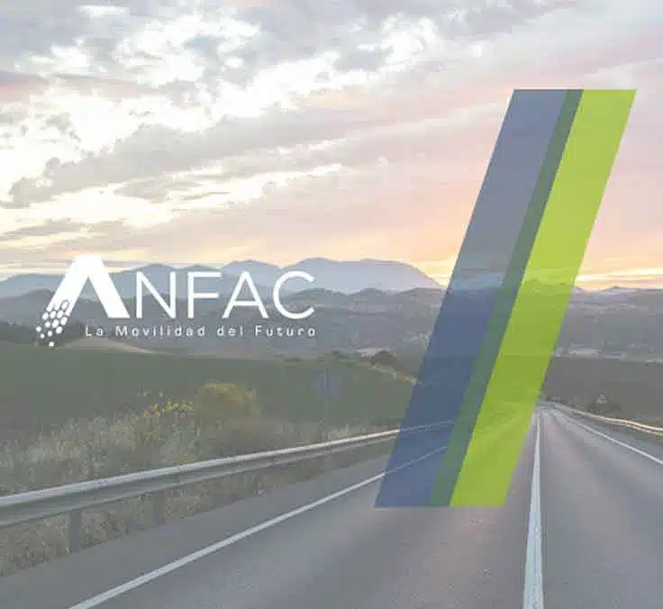 Mapfre y ANFAC cierran un acuerdo de colaboración para desarrollar acciones conjuntas de impulso de la movilidad sostenible