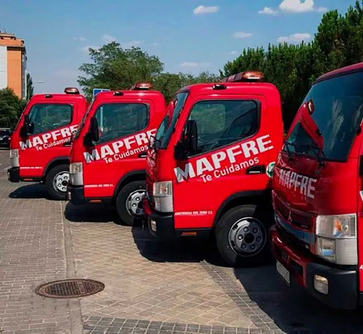 Mapfre ofrece a sus clientes la posibilidad de pedir una grúa a través de Twitter