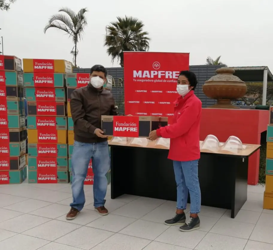 Fundación Mapfre doa fundos no Peru para a aquisição de ventiladores e oxigênio  para pacientes com COVID-19