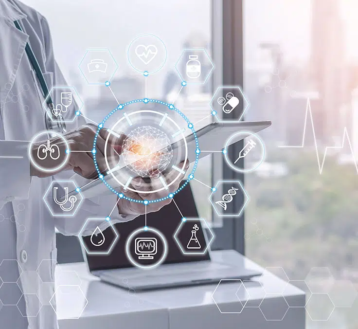 SAVIA ofrece gratuitamente un evaluador de salud, una herramienta virtual e interactiva capaz de analizar los síntomas del usuario