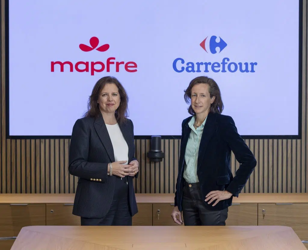 Las Ceos de Mapfre En España Y carrefour España firman un acuerdo de distribución
