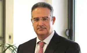 300x185-luis-anula-ceo-portugal_tcm884-384827