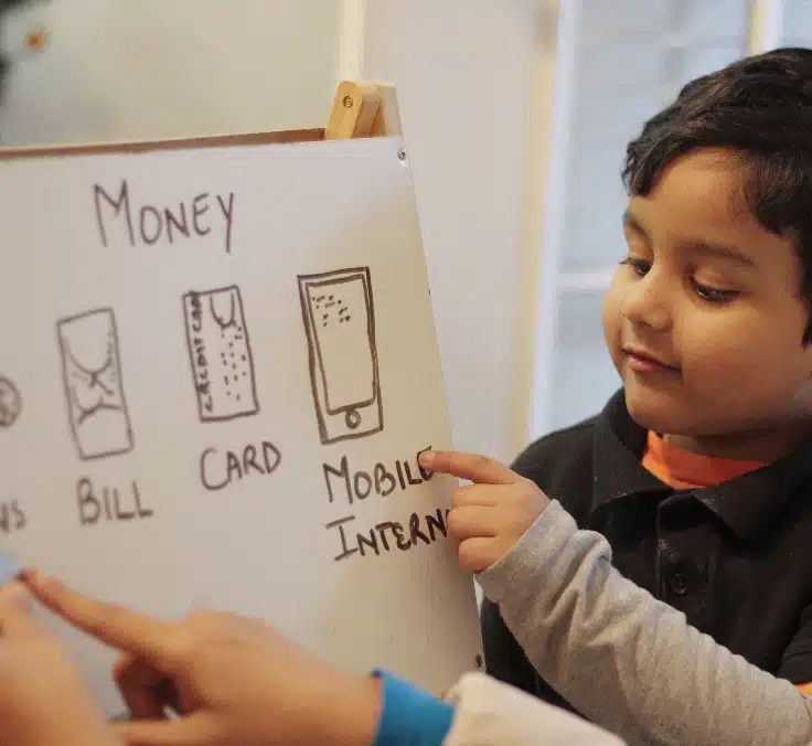 How to teach the little ones about financial education, without leaving the comfort of home