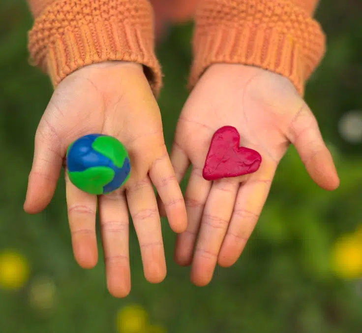 Día internacional de la Madre Tierra, construir un planeta sano para nuestros hijos