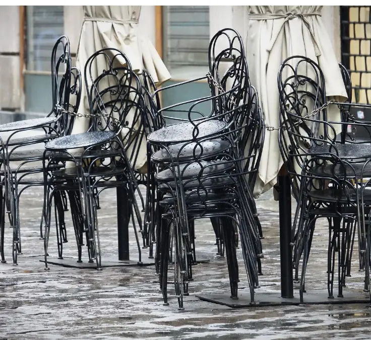 “The evolution of the pandemic casts new doubt as to its impact on the economy”