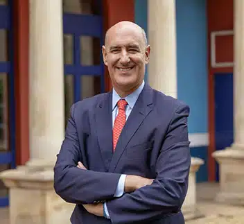 Mauro Guillén