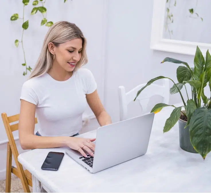 Claves para organizarte de forma saludable si estás teletrabajando