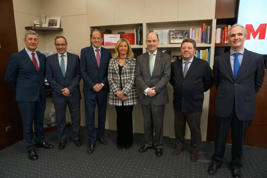 acuerdo-asesores-mundial acuerdo-asesores-mundial