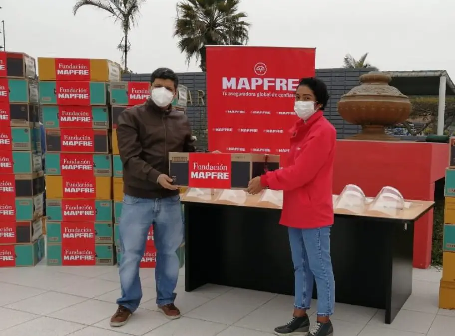 Fundación MAPFRE donates funds to buy oxygen and ventilators for COVID-19 patients in Peru